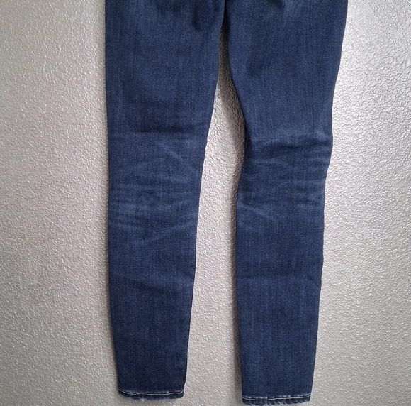 American Eagle Distressed Jegging Size 6 - Picture 6 of 9